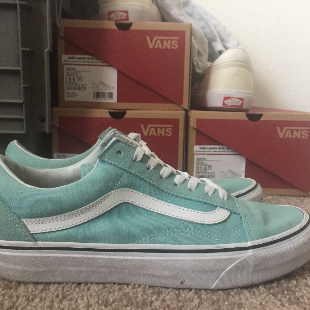 AQUA BLUE OLD SKOOL VANS